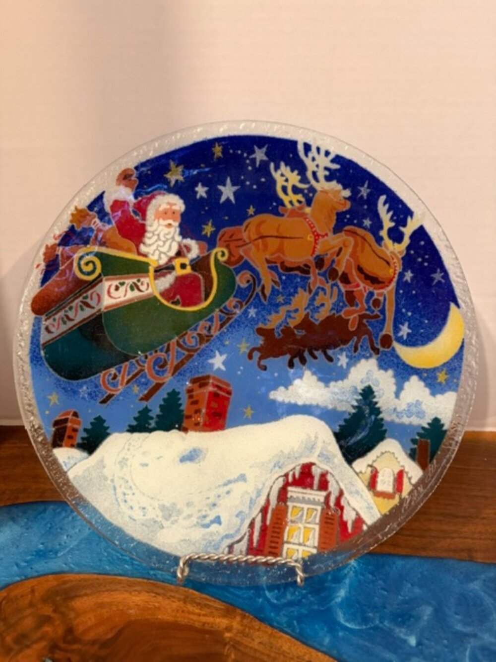 Peggy Karr Santa Sleigh and Reindeer Large Fused Glass 13.5" Platter Signed